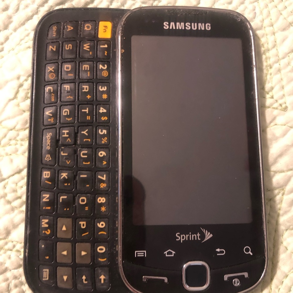 Vintage Cell Phones: Samsung Sprint Intercept & Samsung AT&T Flight 2 Parts Only - Picture 2 of 8